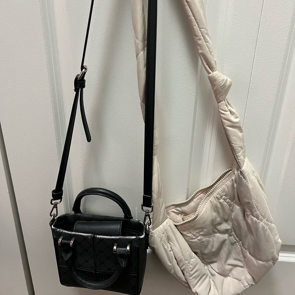 Elegant Black and Cream Women's Handbag Set